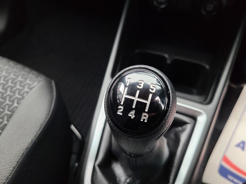 Used Suzuki Swift 2023 for sale - 77034357: Photo 16