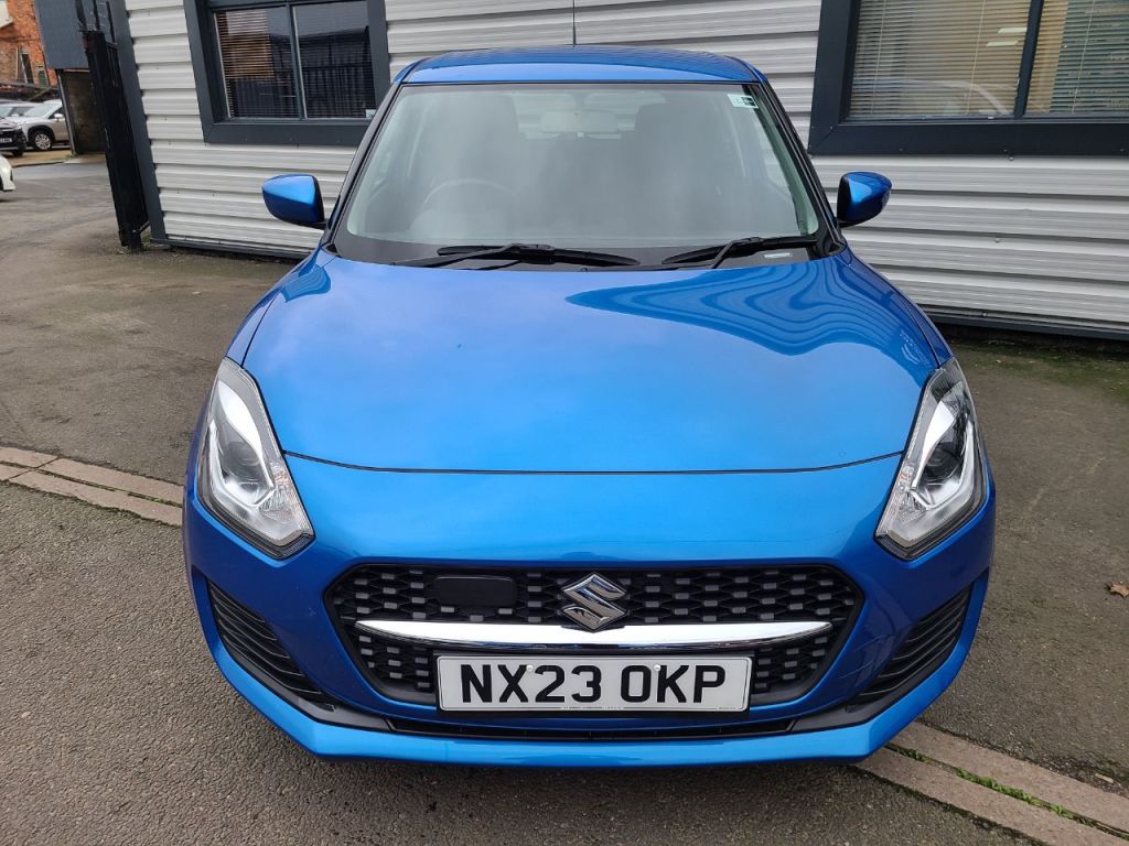 Used Suzuki Swift 2023 for sale - 77034357: Photo 2