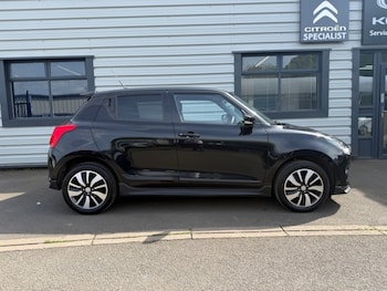 Used Suzuki Swift 2018 for sale - 78671628: Photo