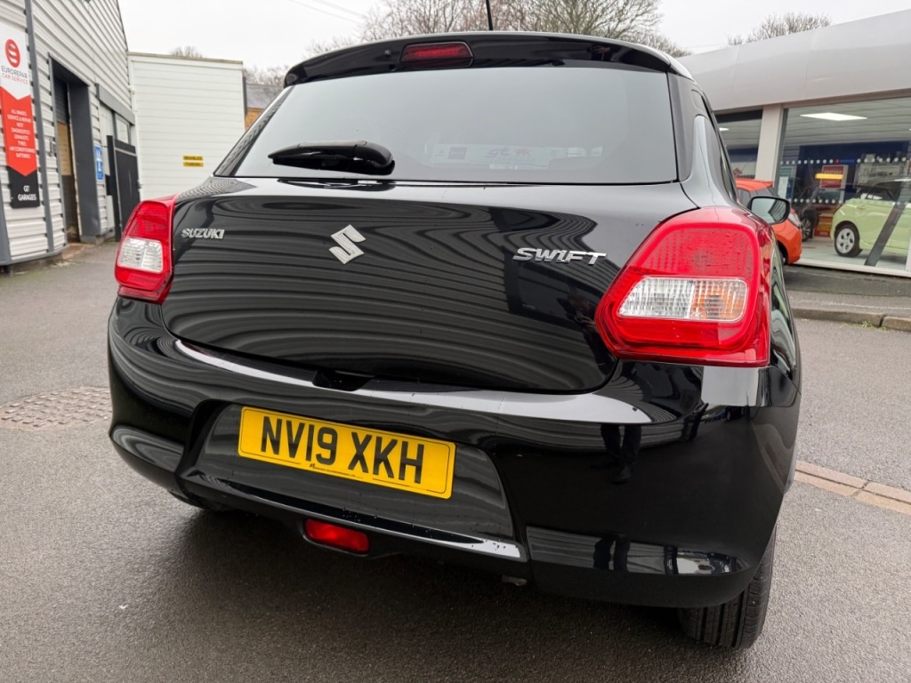 Used Suzuki Swift 2019 for sale - 77436178: Photo 5