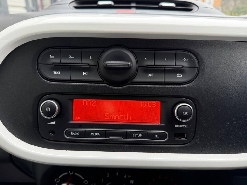 Used Renault Twingo 2017 for sale - 77436173: Photo 17