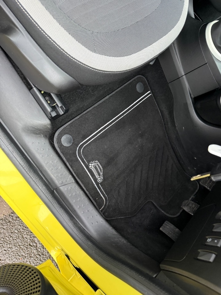 Used Renault Twingo 2017 for sale - 77436173: Photo 24