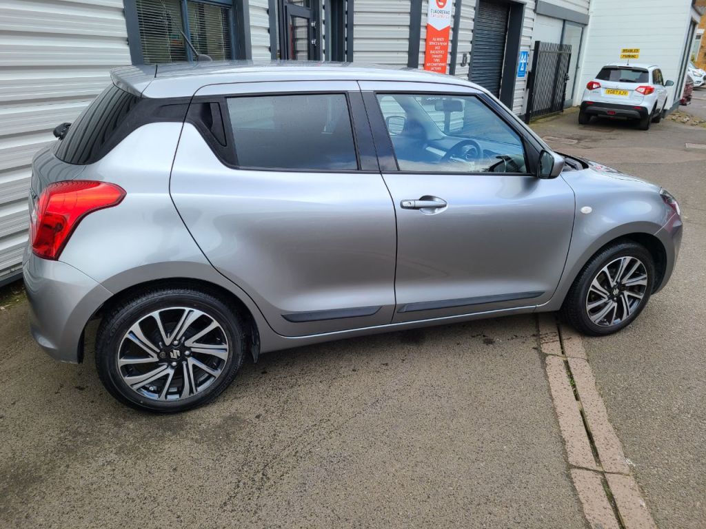 Used Suzuki Swift 2023 for sale - 77878730: Photo 10