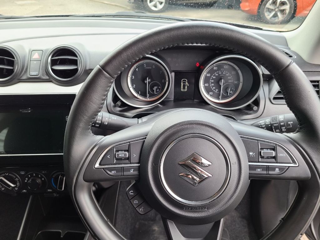 Used Suzuki Swift 2023 for sale - 77878730: Photo 13