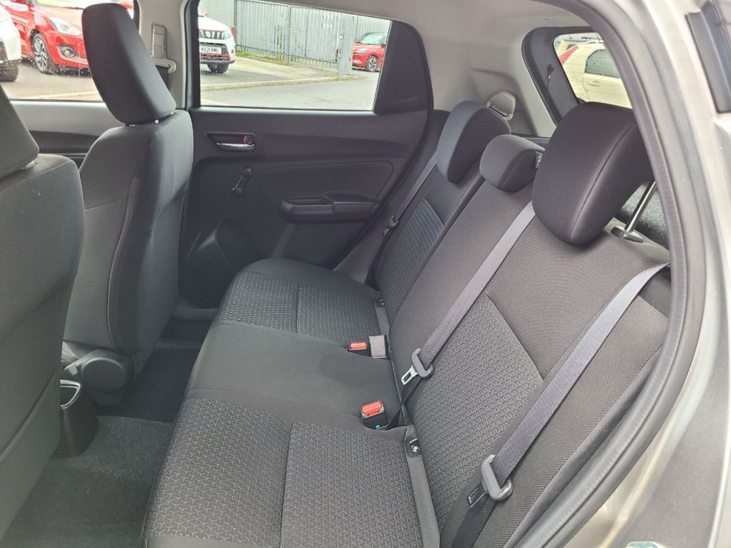 Used Suzuki Swift 2023 for sale - 77878730: Photo 7