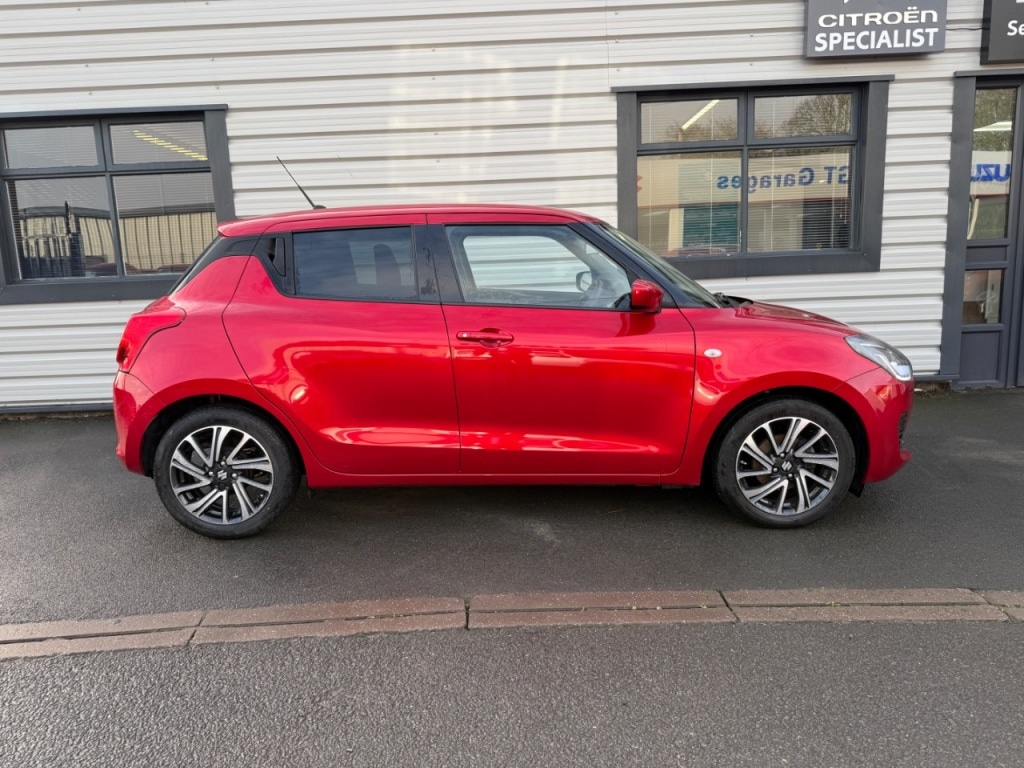 Used Suzuki Swift 2023 for sale - 77392002: Photo 2