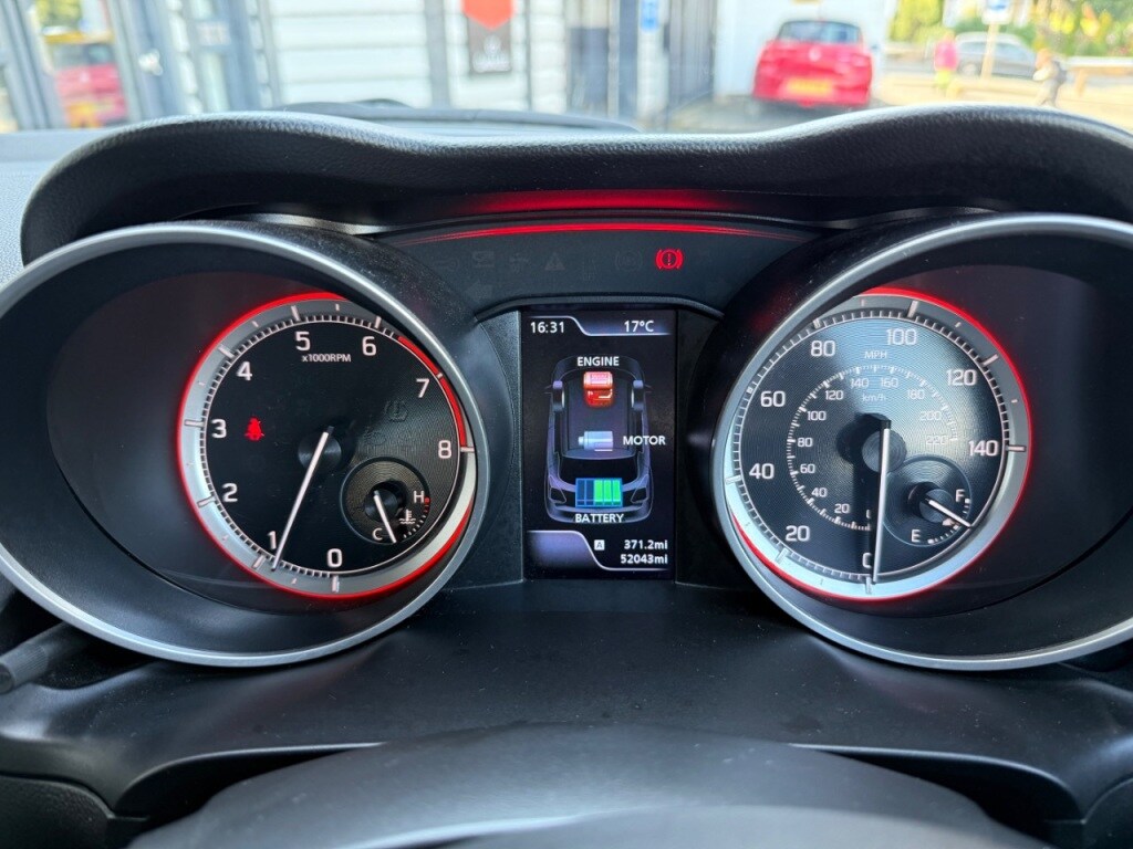 Used Suzuki Swift 2020 for sale - 76154115: Photo 17
