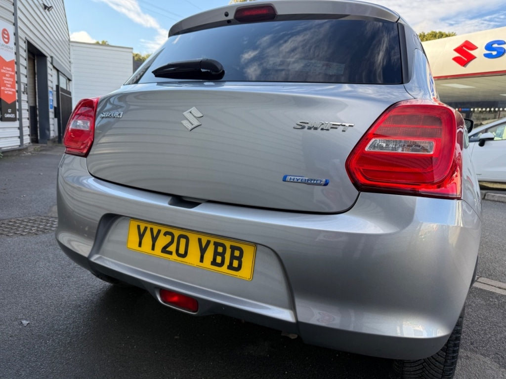 Used Suzuki Swift 2020 for sale - 76154115: Photo 5