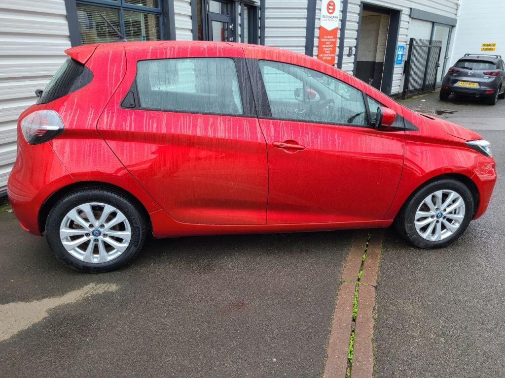Used Renault Zoe 2021 for sale - 76558337: Photo 11