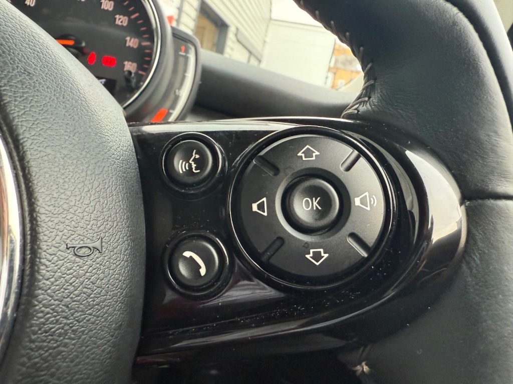 Used MINI Hatch 2019 for sale - 76469382: Photo 23