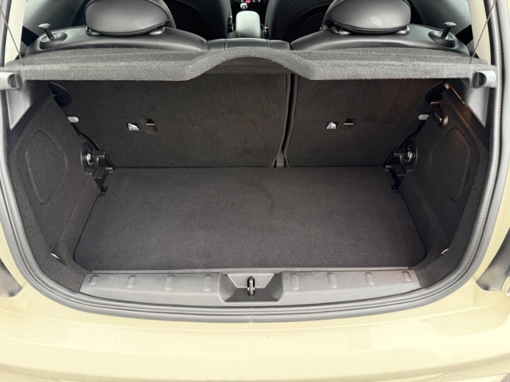 Used MINI Hatch 2019 for sale - 76469382: Photo 31