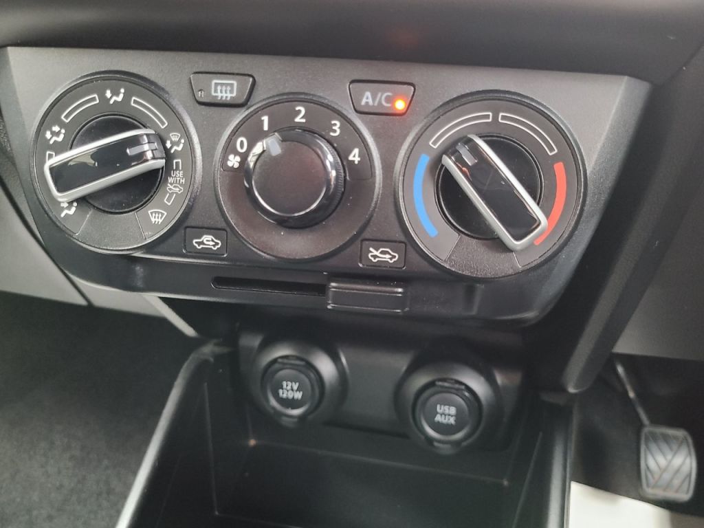 Used Suzuki Swift 2020 for sale - 77952174: Photo 15