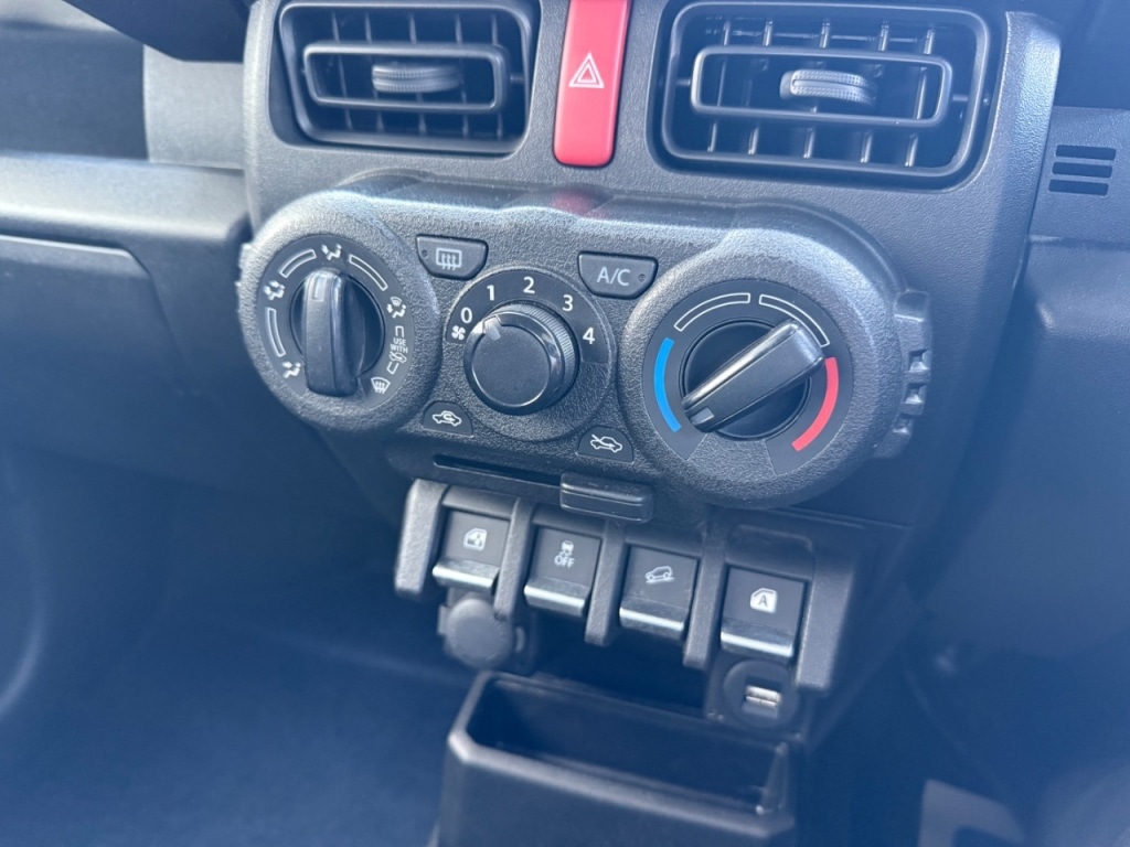 Used Suzuki Jimny 2022 for sale - 76222950: Photo 14