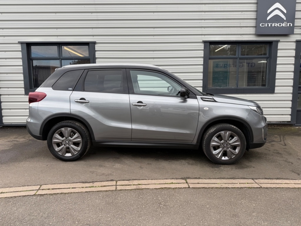 Used Suzuki Vitara 2022 for sale - 76154114: Photo 2