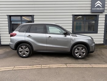 Used Suzuki Vitara 2022 for sale - 76154114: Photo