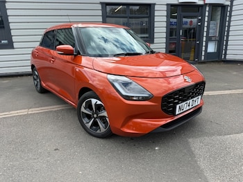 Used Suzuki Swift 2024 for sale - 76154100: Photo