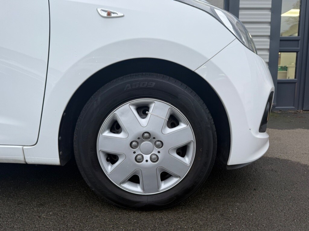 Used Hyundai i10 2017 for sale - 77026447: Photo 11