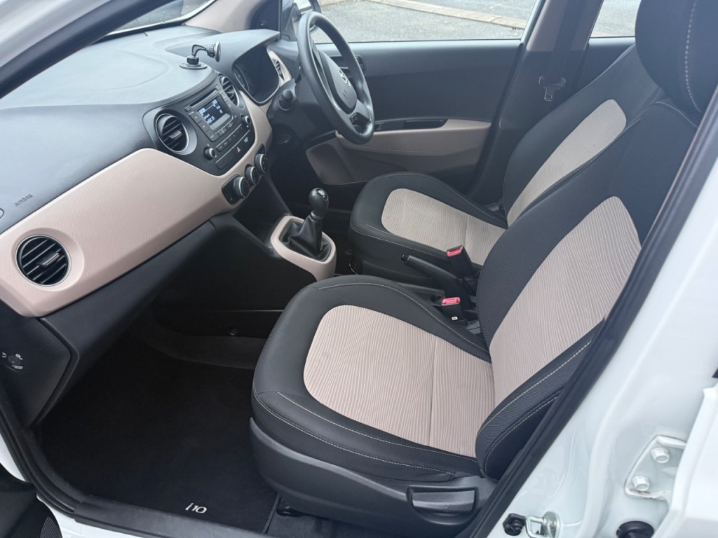 Used Hyundai i10 2017 for sale - 77026447: Photo 16