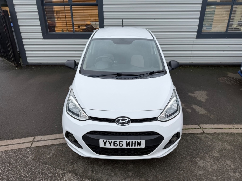Used Hyundai i10 2017 for sale - 77026447: Photo 9