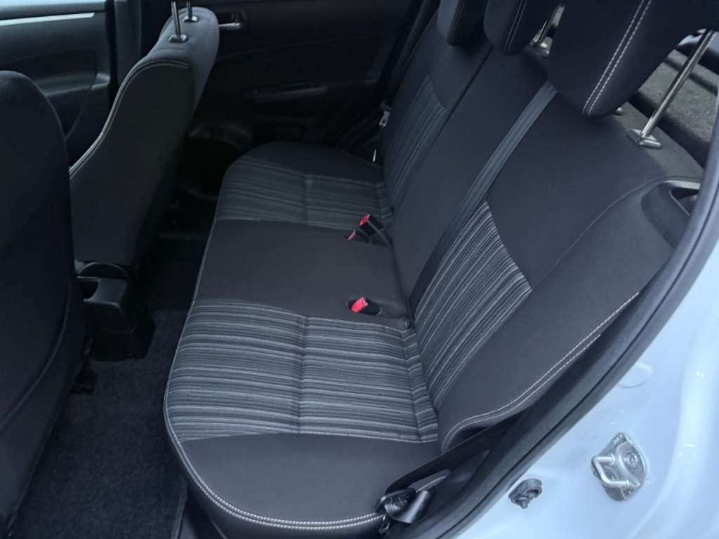 Used Suzuki Swift 2017 for sale - 76581495: Photo 19