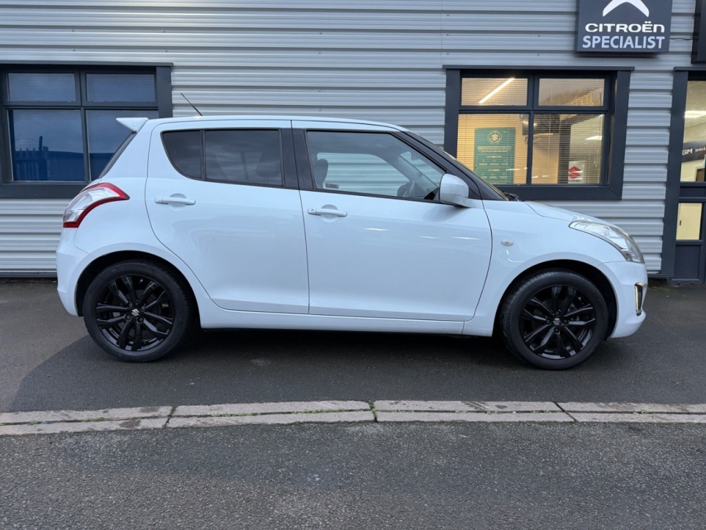 Used Suzuki Swift 2017 for sale - 76581495: Photo 2