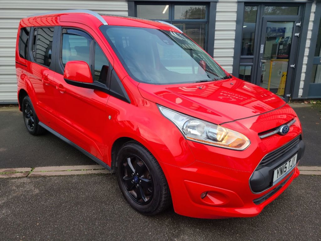 Used Ford Tourneo Connect 2015 for sale - 76469401: Photo 1