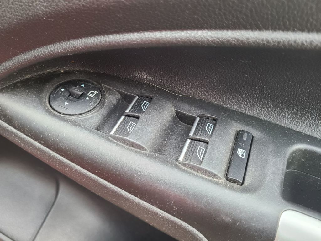 Used Ford Tourneo Connect 2015 for sale - 76469401: Photo 15