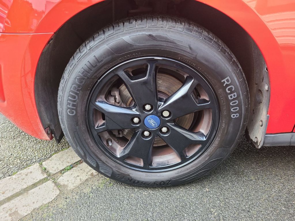 Used Ford Tourneo Connect 2015 for sale - 76469401: Photo 5