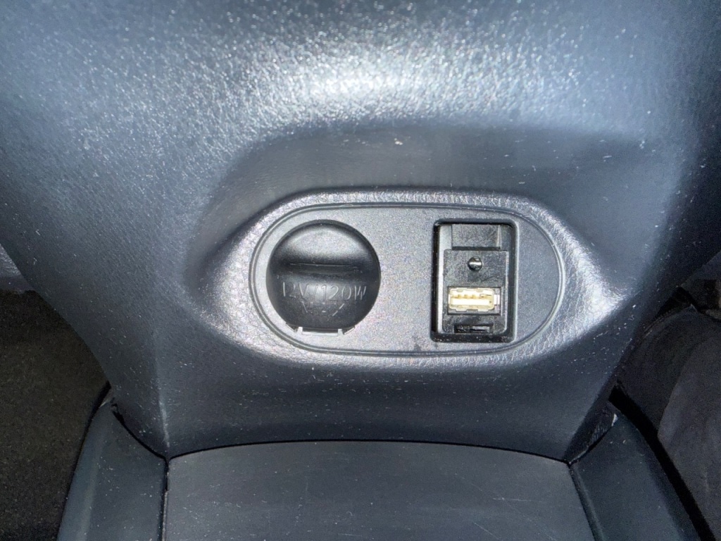 Used Toyota Yaris 2019 for sale - 77967809: Photo 15