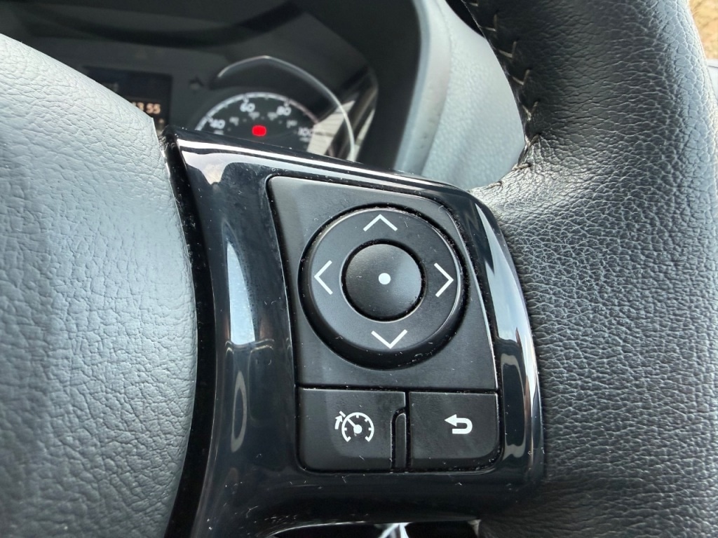 Used Toyota Yaris 2019 for sale - 77967809: Photo 18