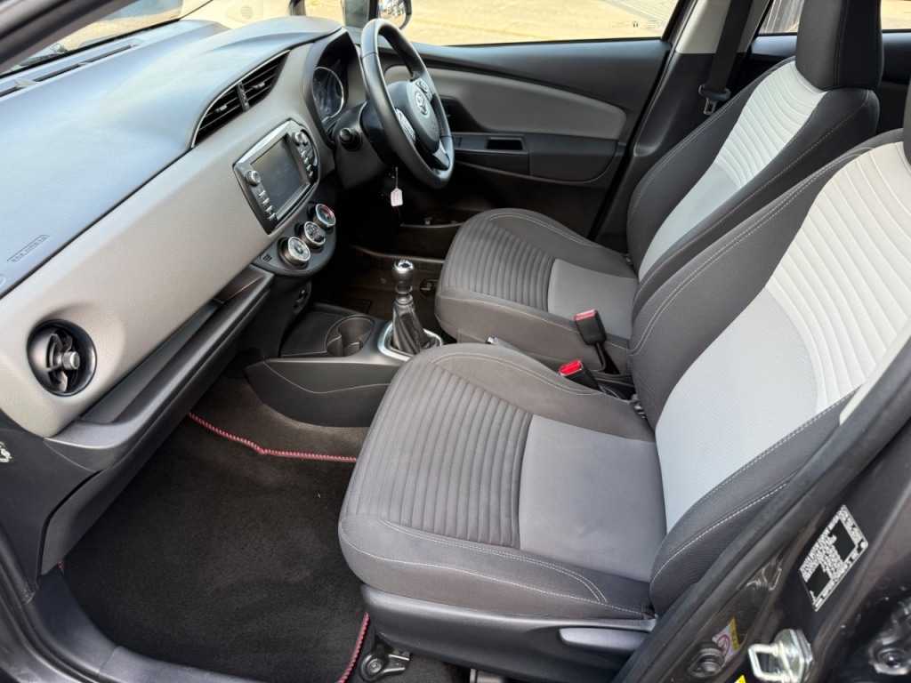 Used Toyota Yaris 2019 for sale - 77967809: Photo 20