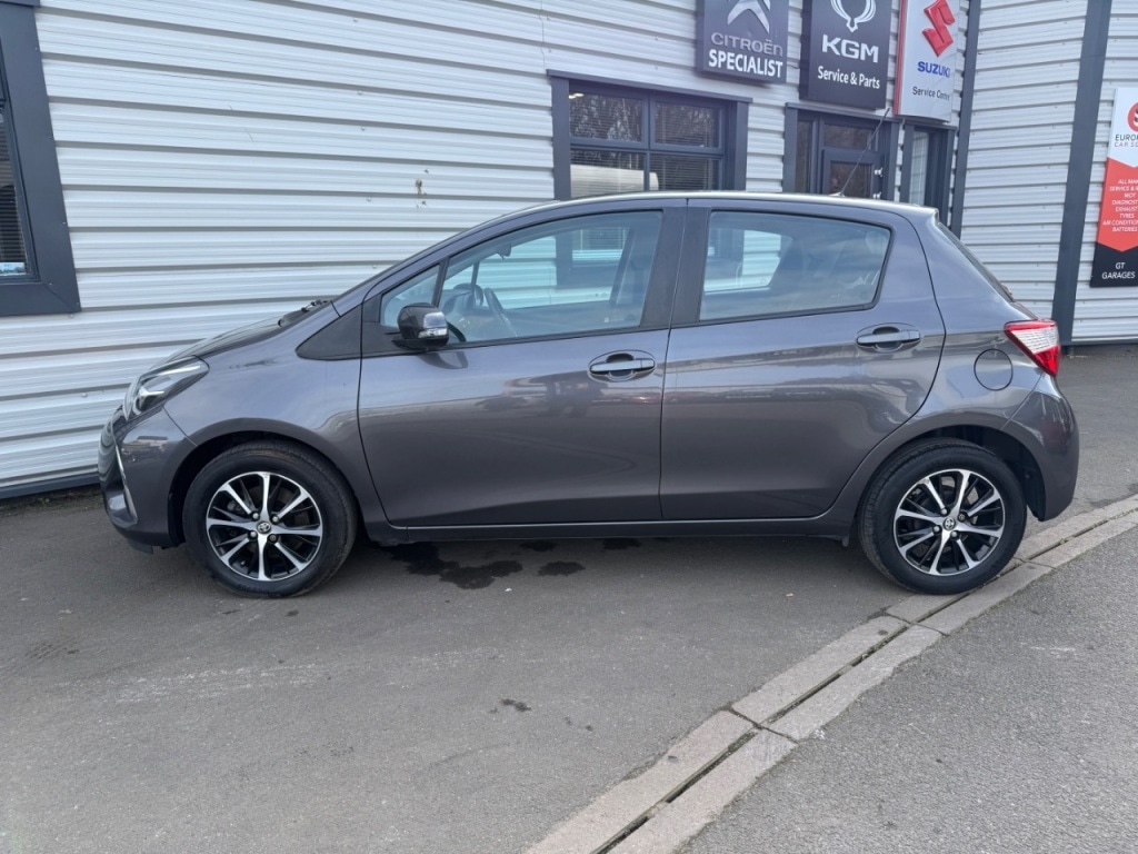 Used Toyota Yaris 2019 for sale - 77967809: Photo 3