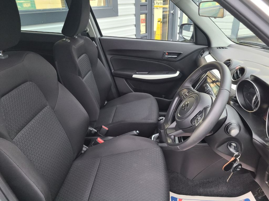 Used Suzuki Swift 2023 for sale - 76558335: Photo 10