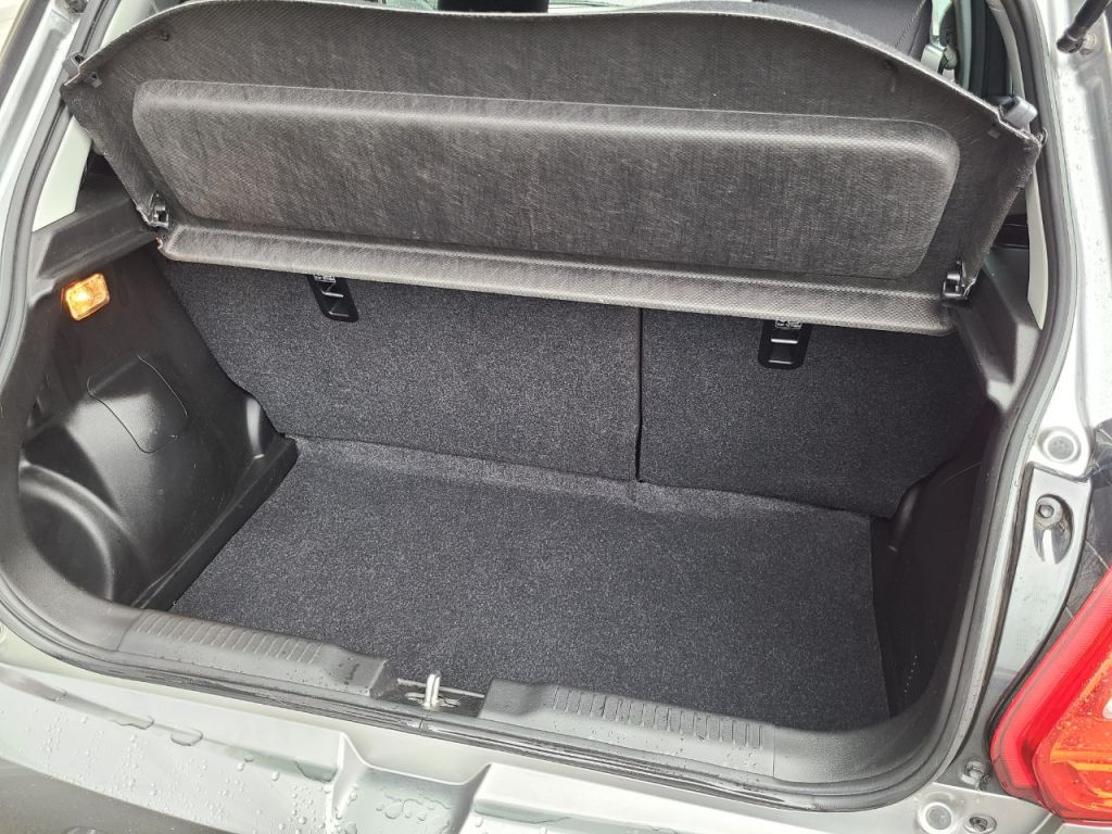 Used Suzuki Swift 2023 for sale - 76558335: Photo 14