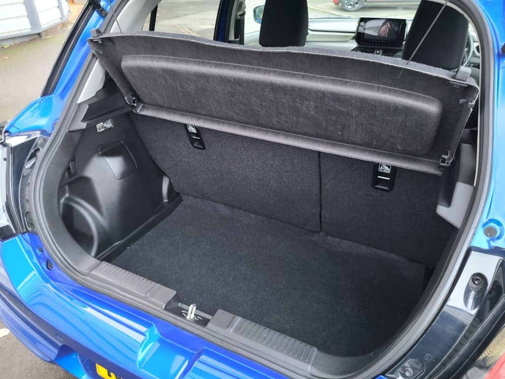 Used Suzuki Swift 2024 for sale - 77200609: Photo 10