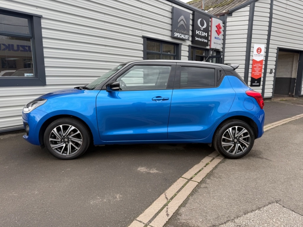 Used Suzuki Swift 2021 for sale - 76490479: Photo 3