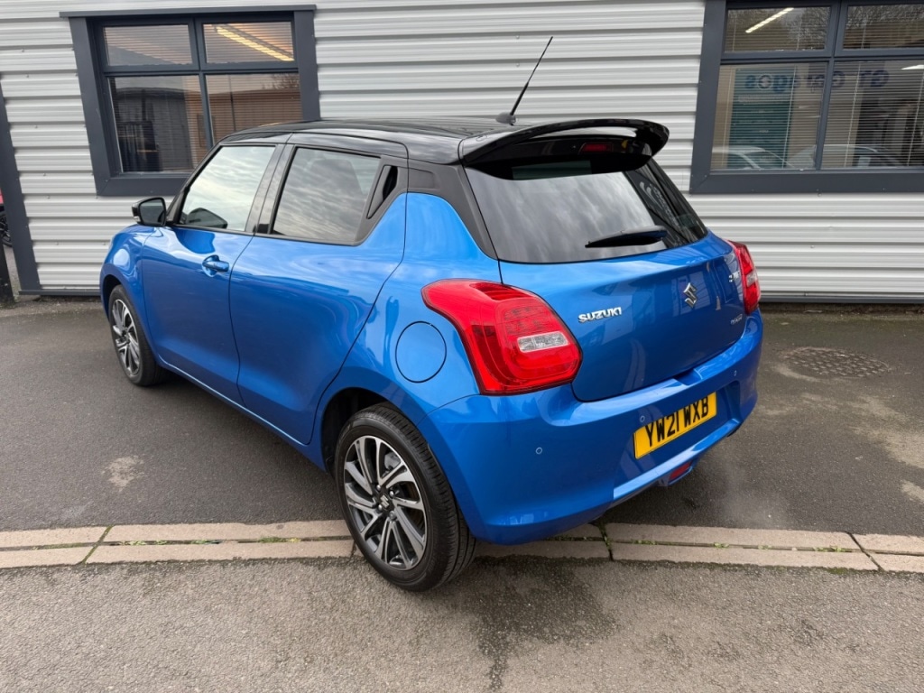 Used Suzuki Swift 2021 for sale - 76490479: Photo 7