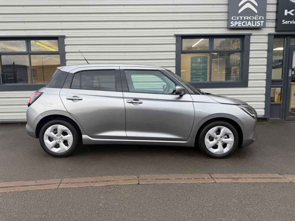 Used Suzuki Swift 2025 for sale - 76723507: Photo 2