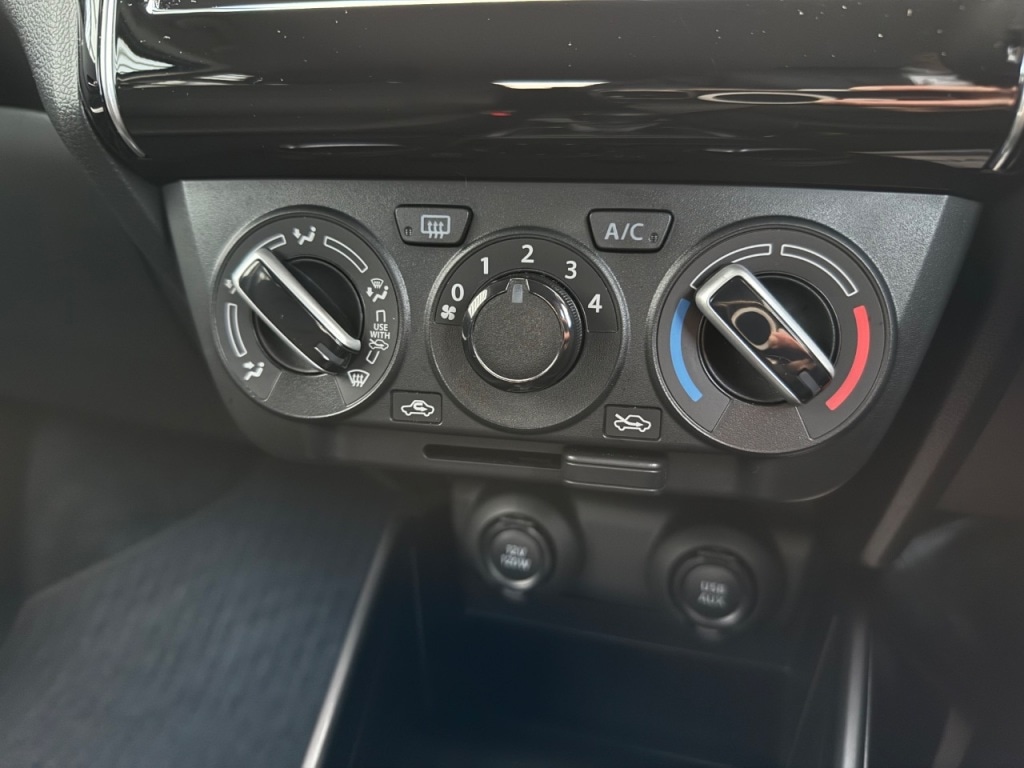 Used Suzuki Swift 2024 for sale - 77226253: Photo 14