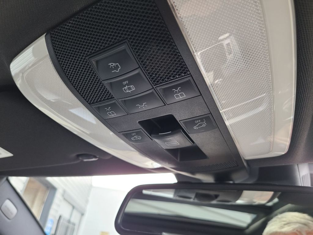 Used Mercedes-Benz C Class 2014 for sale - 78015882: Photo 20