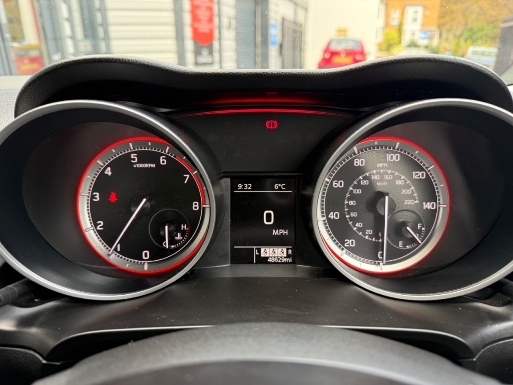 Used Suzuki Swift 2021 for sale - 76625549: Photo 17