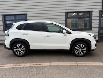 Used Suzuki SX4 S-Cross 2023 for sale - 76154110: Photo