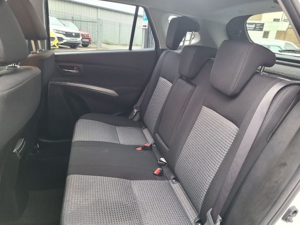 Used Suzuki SX4 S-Cross 2023 for sale - 76303213: Photo 7