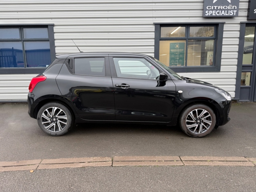 Used Suzuki Swift 2023 for sale - 77436170: Photo 2