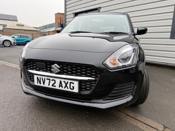 Used Suzuki Swift 2023 for sale - 77436170: Photo