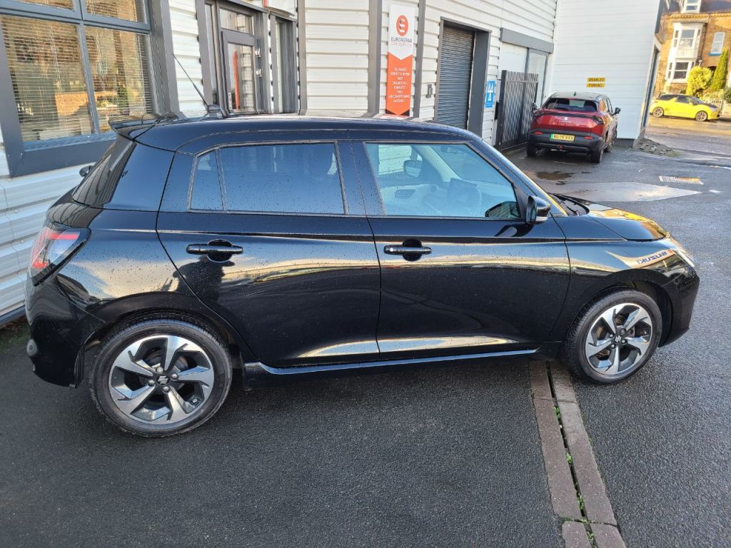 Used Suzuki Swift 2024 for sale - 76706306: Photo 11