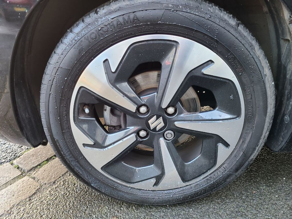 Used Suzuki Swift 2024 for sale - 76706306: Photo 5