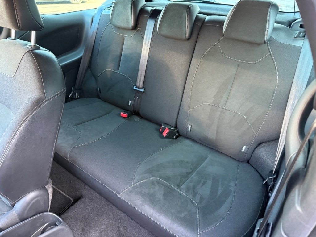 Used DS Automobiles DS 3 2016 for sale - 77764102: Photo 18