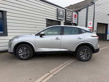 Used Nissan Qashqai 2023 for sale - 77967750: Photo