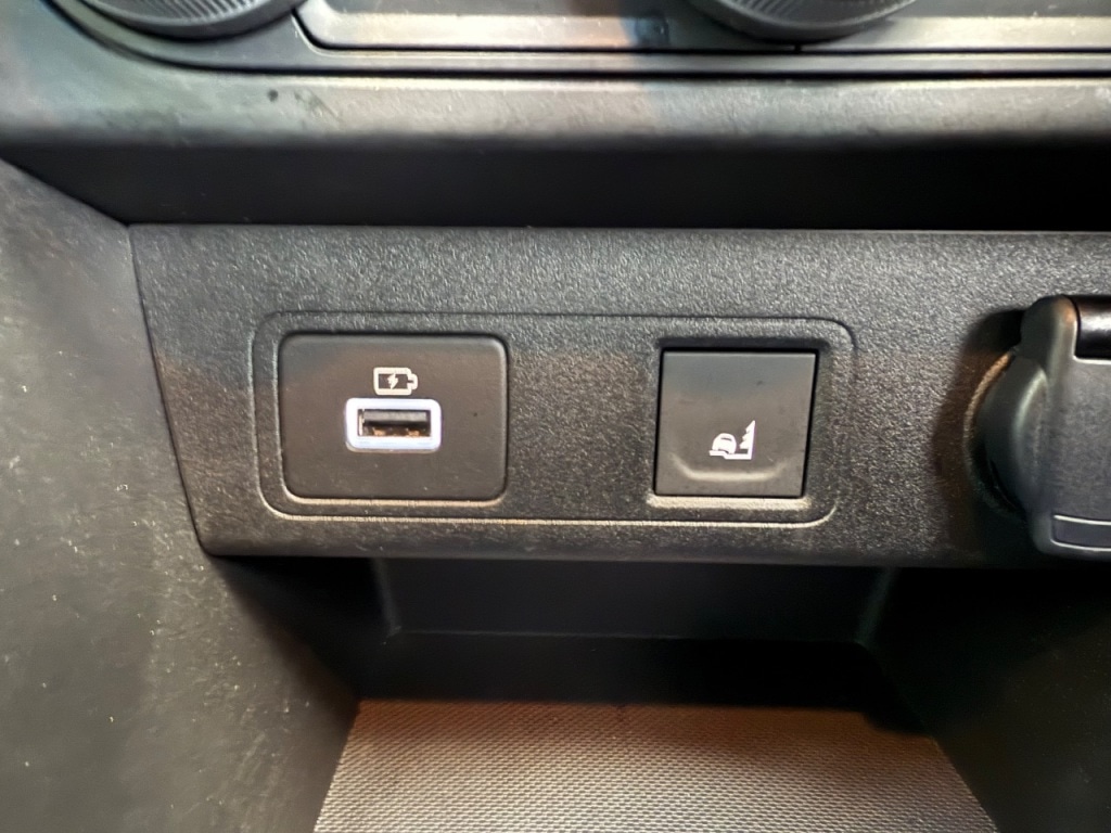 Used Dacia Jogger 2023 for sale - 76972876: Photo 17